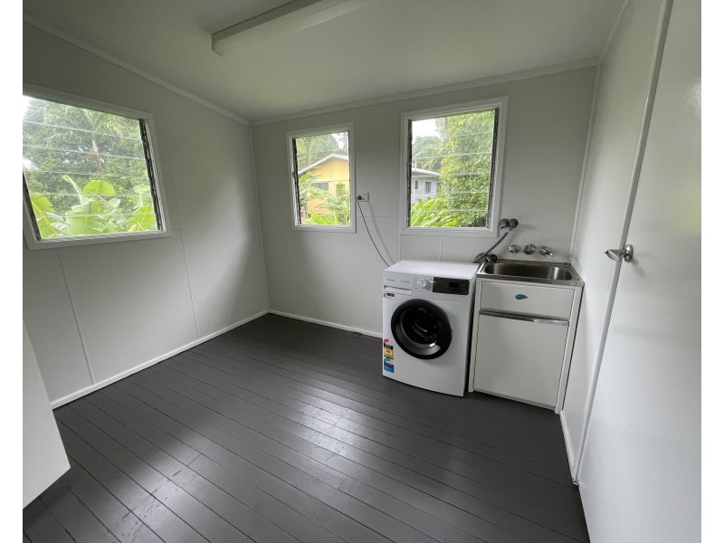 13 Webb Ct, Bingil Bay QLD 4852