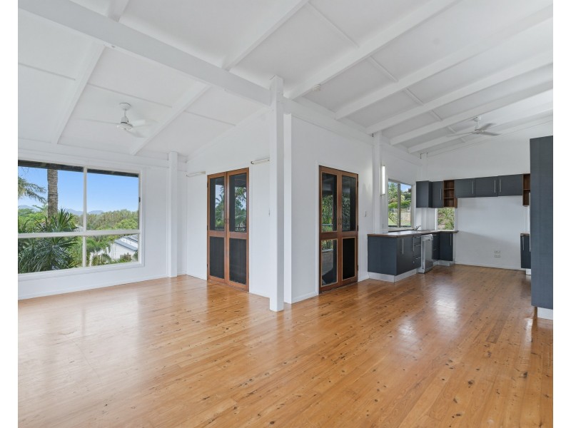 1 Timana Terrace, Wongaling Beach QLD 4852