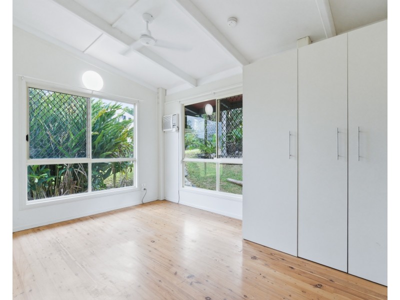 1 Timana Terrace, Wongaling Beach QLD 4852