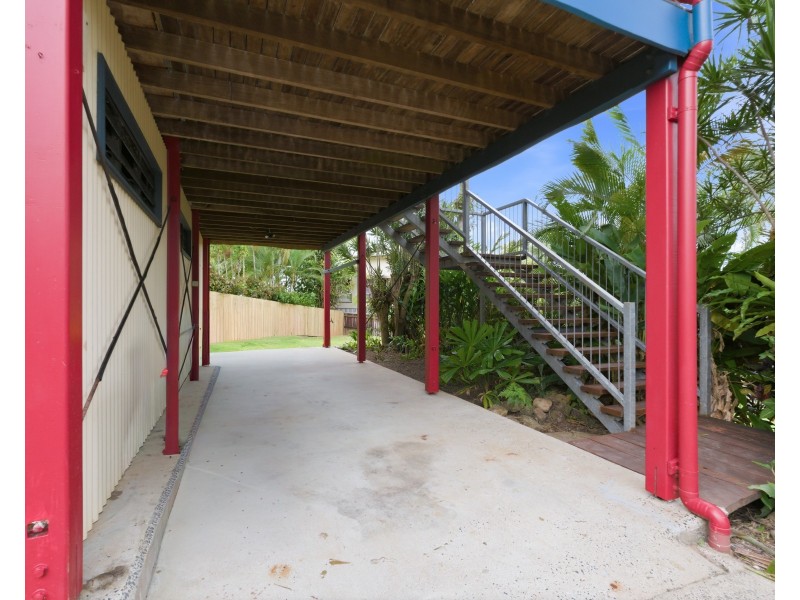 1 Timana Terrace, Wongaling Beach QLD 4852