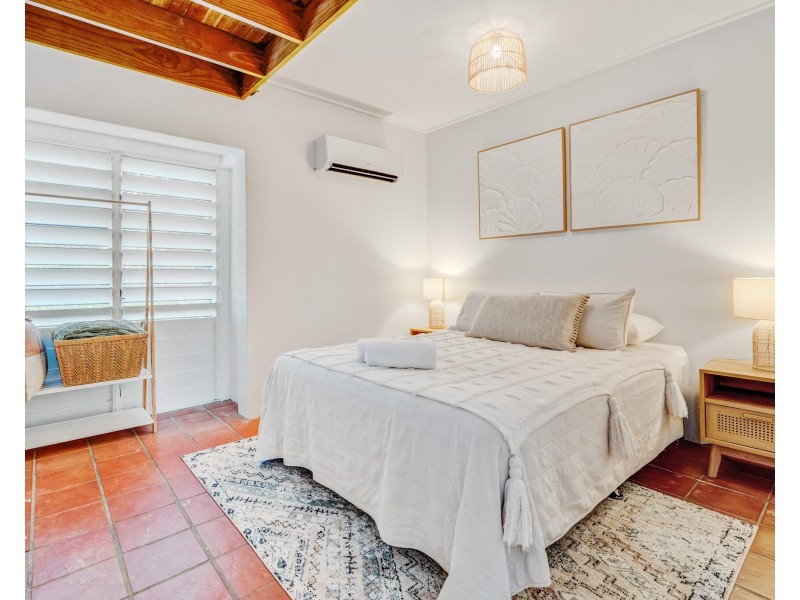 Unit 4/18 Porter Promenade, Mission Beach QLD 4852