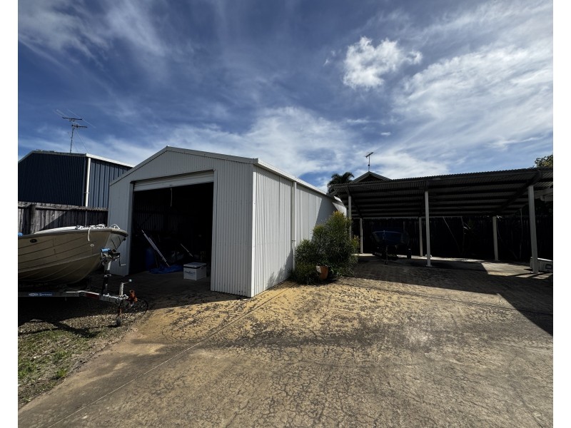 23 Buccaneer Street, South Mission Beach QLD 4852