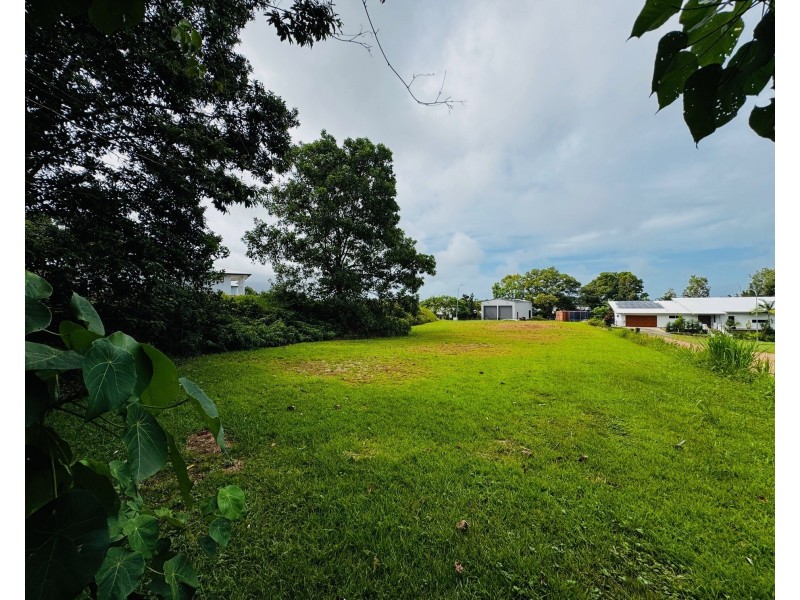 74 Rockingham Close, Wongaling Beach QLD 4852