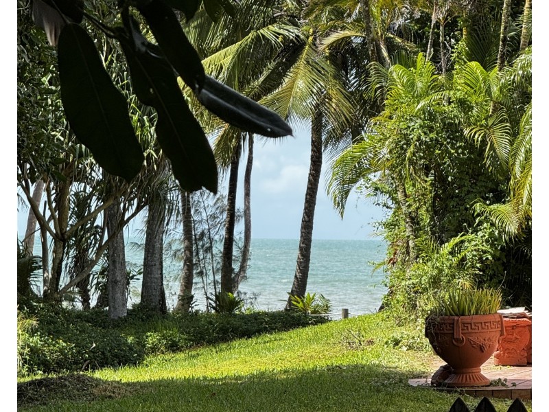 1/21 Conch Street, Mission Beach QLD 4852