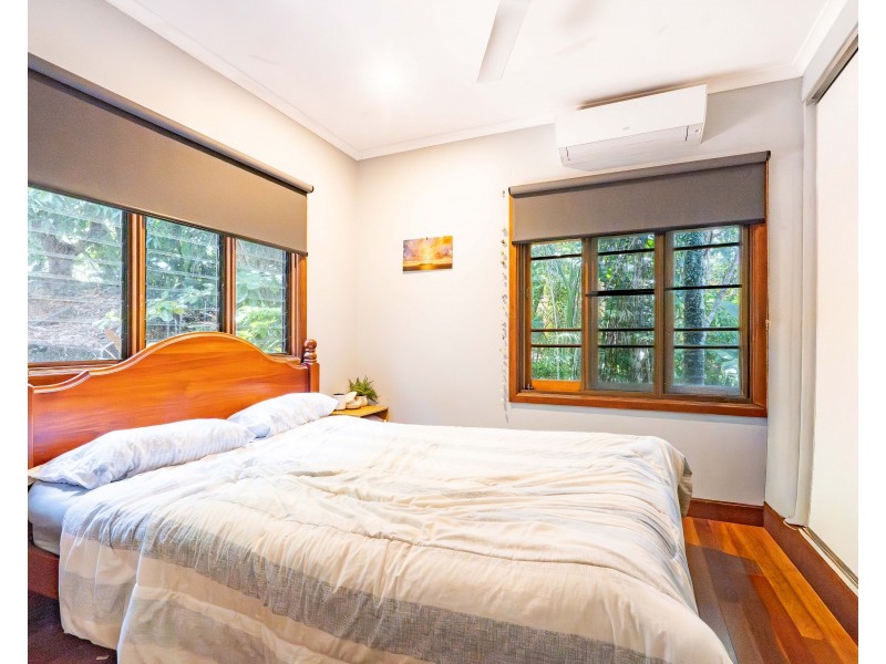 6 Webb Court, Bingil Bay QLD 4852