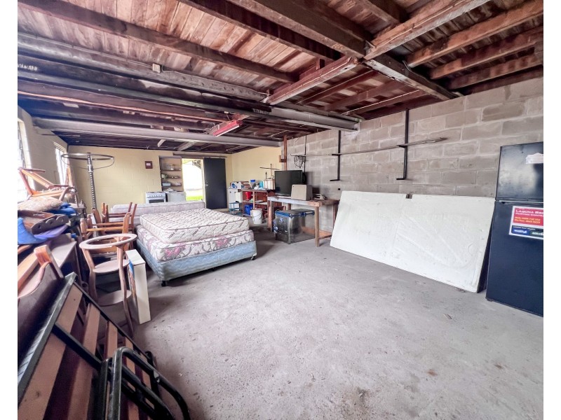 7 Black Street, Tully QLD 4854