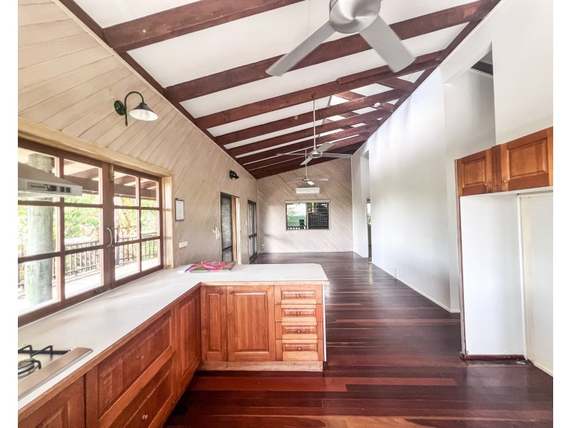 61 Cutten Street, Bingil Bay QLD 4852