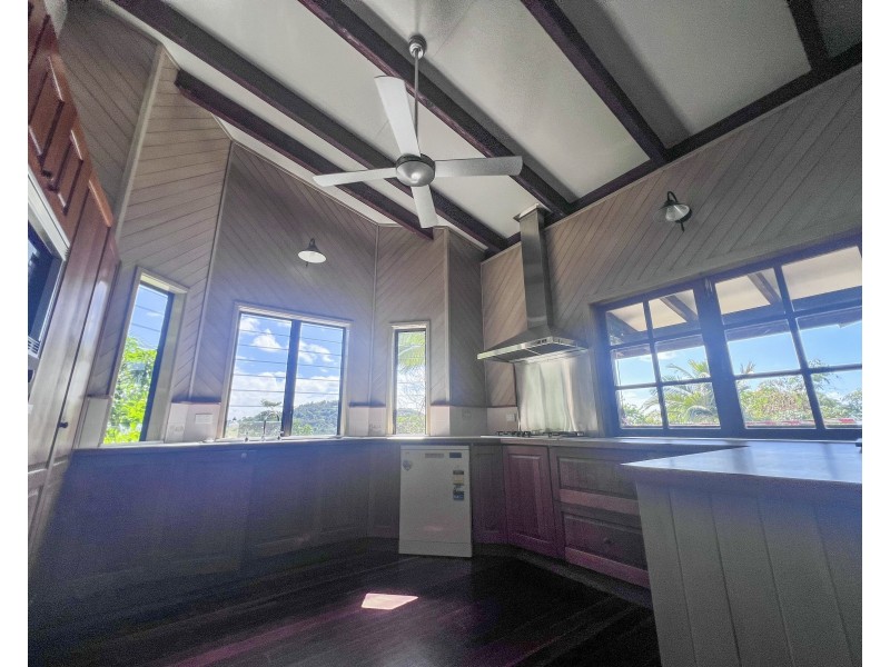 61 Cutten Street, Bingil Bay QLD 4852