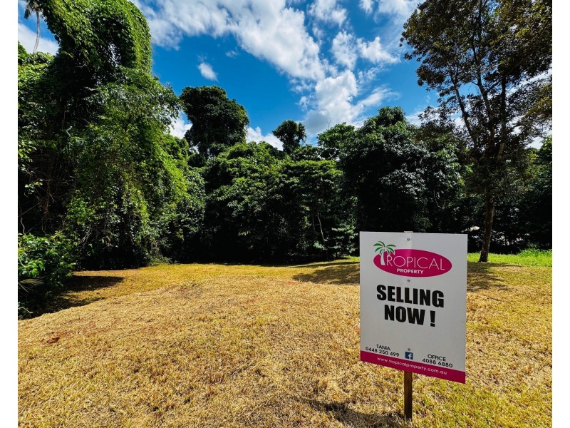 66 Cutten Street, Bingil Bay QLD 4852