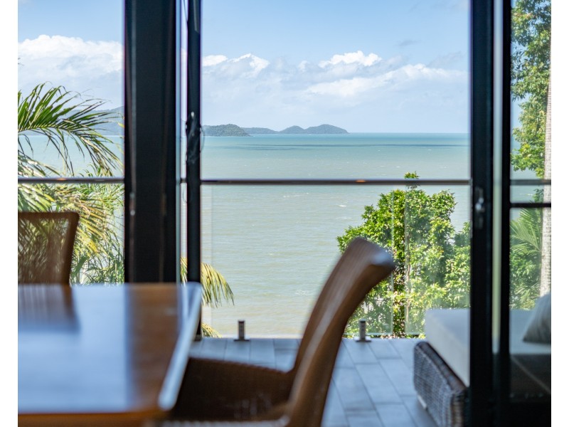 5 Mitchell Street, South Mission Beach QLD 4852