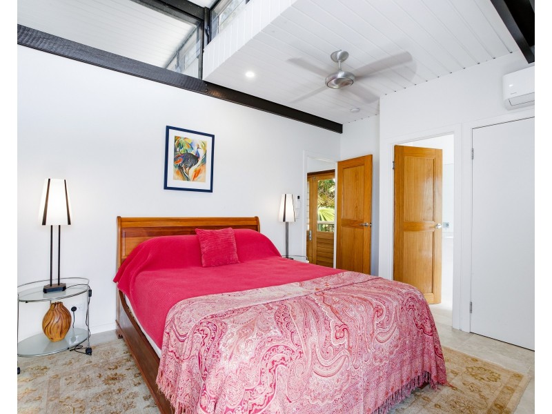 5 Mitchell Street, South Mission Beach QLD 4852