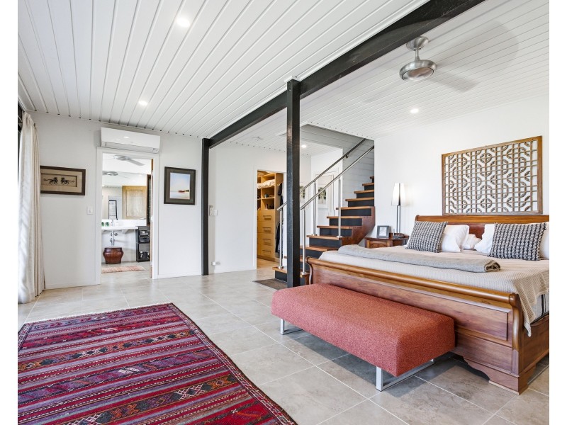 5 Mitchell Street, South Mission Beach QLD 4852