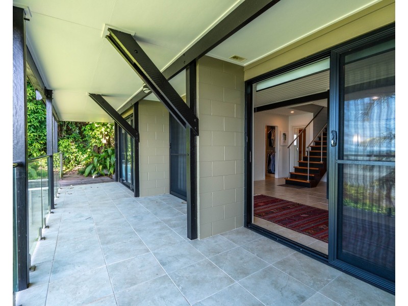 5 Mitchell Street, South Mission Beach QLD 4852