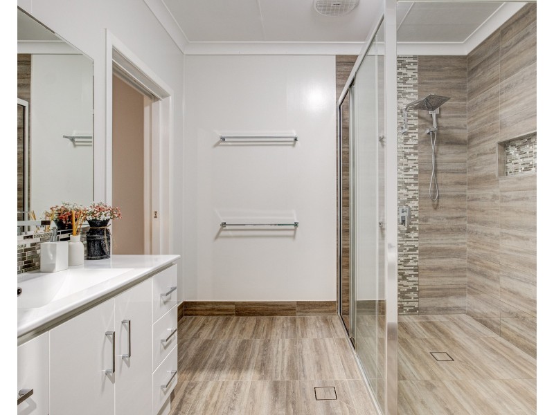 202 Bingil Bay Road, Midgeree Bar QLD 4852