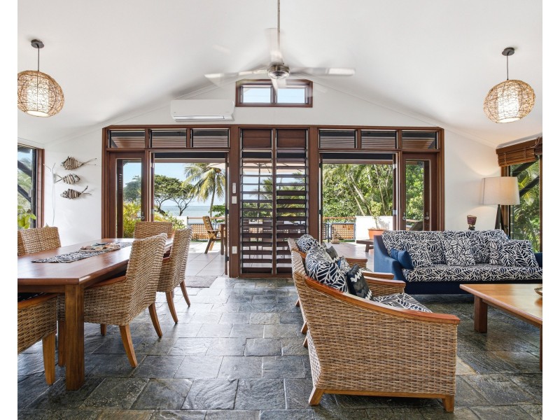 9/64 Reid Road, Wongaling Beach QLD 4852