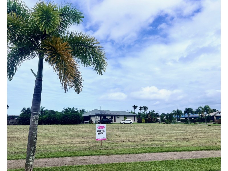 4 Seagull Close, Mission Beach QLD 4852
