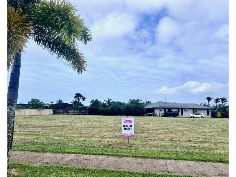 4 Seagull Close, Mission Beach QLD 4852