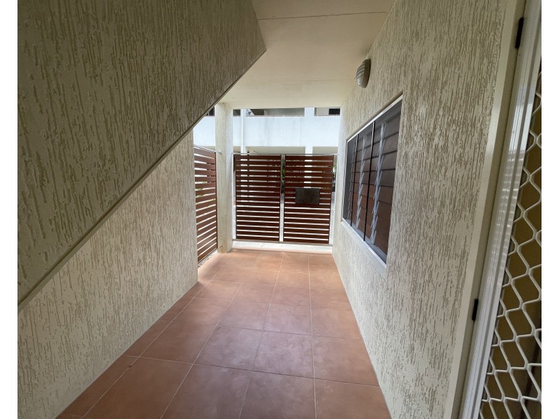 Unit 7/22 Wongaling Beach Rd, Wongaling Beach QLD 4852