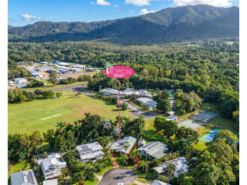 28 Kent Close, Mission Beach QLD 4852