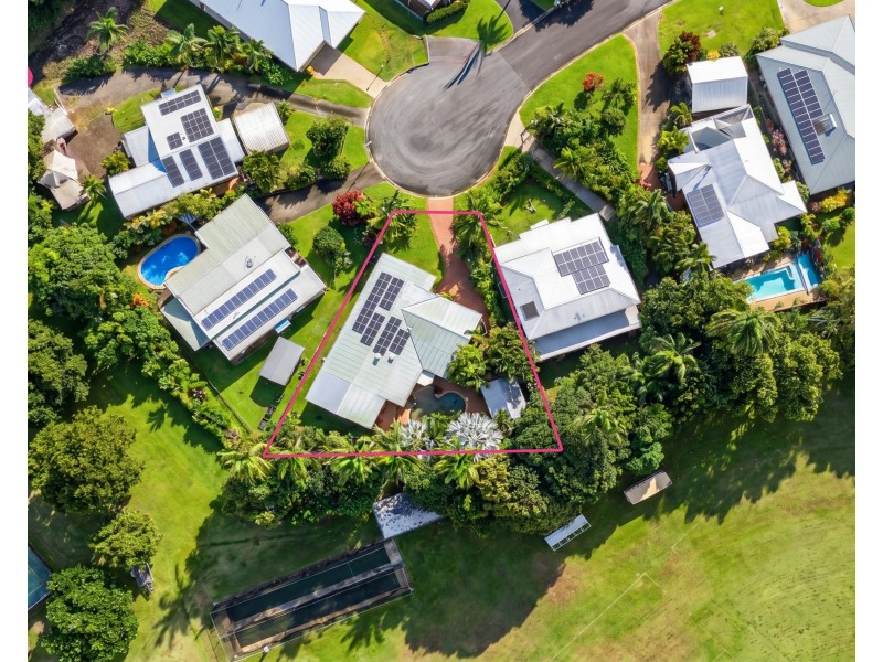 28 Kent Close, Mission Beach QLD 4852