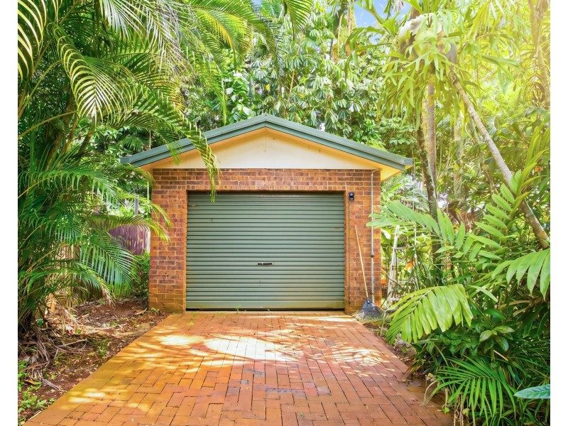 28 Kent Close, Mission Beach QLD 4852