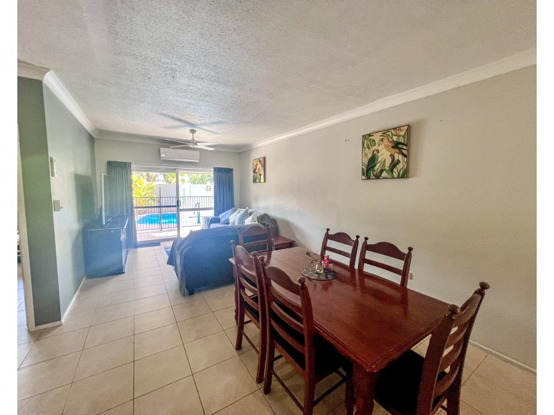 Unit 2/73 Reid Road, Wongaling Beach QLD 4852