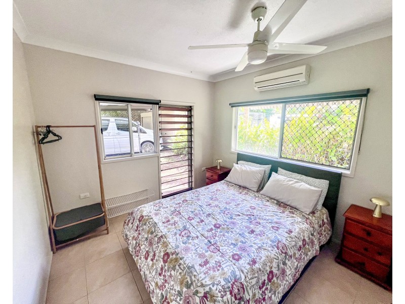 Unit 2/73 Reid Road, Wongaling Beach QLD 4852