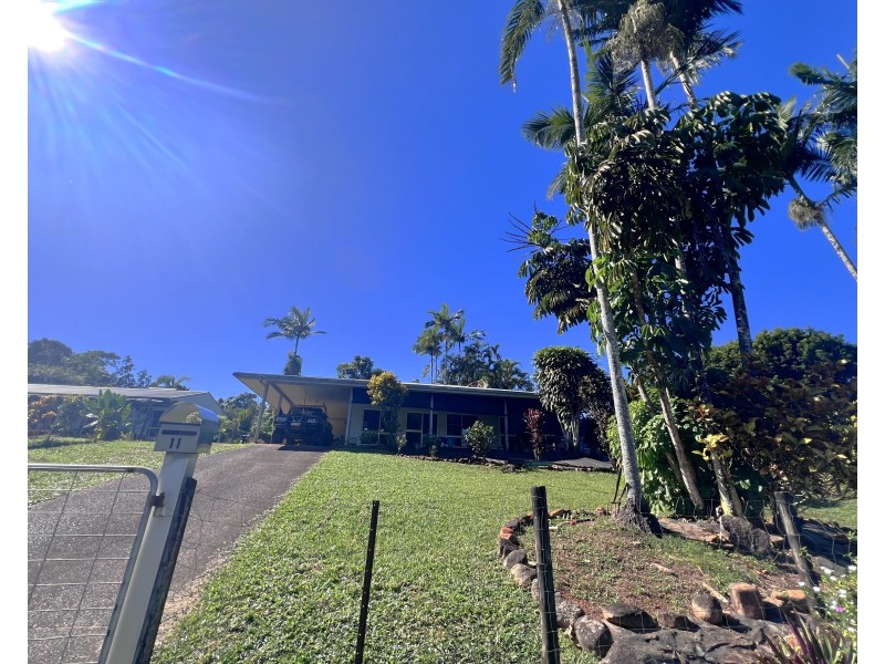 11 Royal Palm Drive, Mission Beach QLD 4852