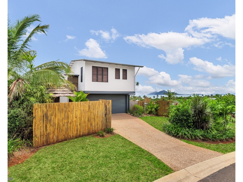 4 Rise Crescent, Mission Beach QLD 4852