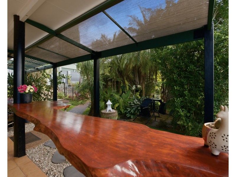 5 Jessie Lane, South Mission Beach QLD 4852