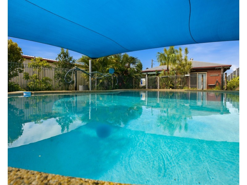 5 Jessie Lane, South Mission Beach QLD 4852