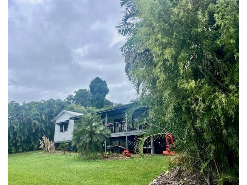 15 North Hull Road, Carmoo QLD 4852