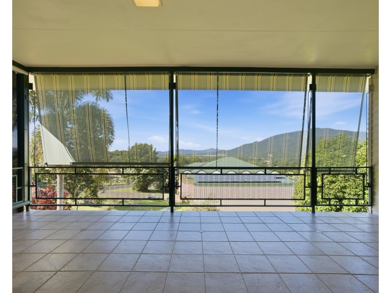 13 Briggs Street, Tully QLD 4854