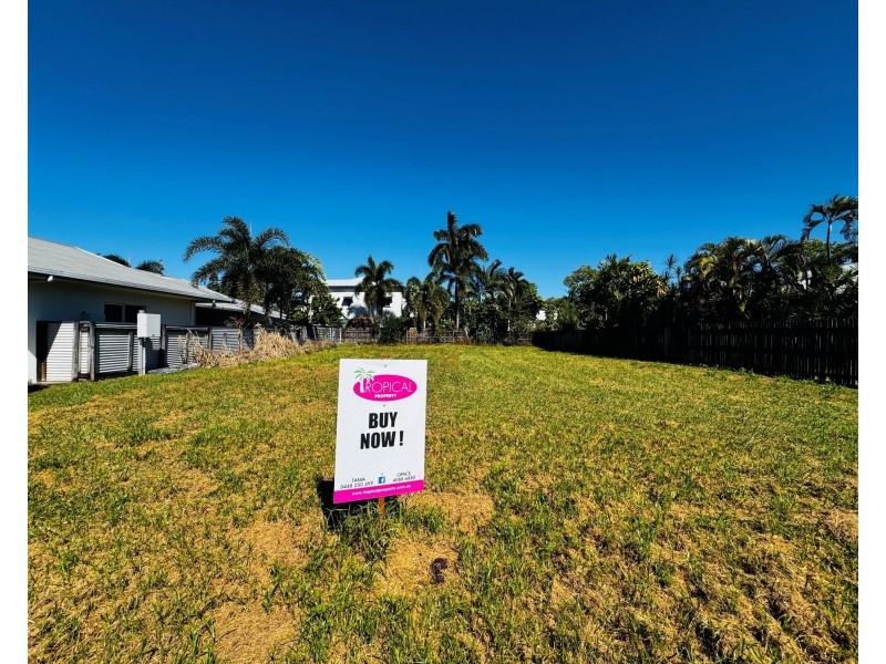 16 Conch Street, Mission Beach QLD 4852
