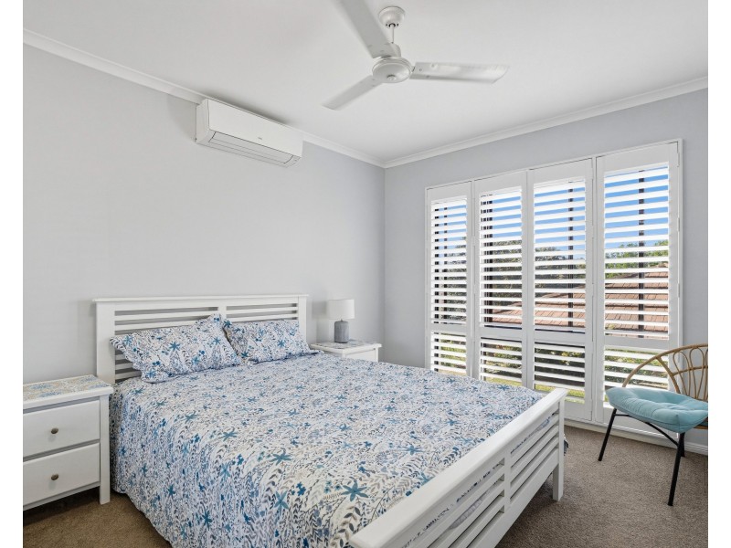 9 Dunkalli Crescent, Wongaling Beach QLD 4852