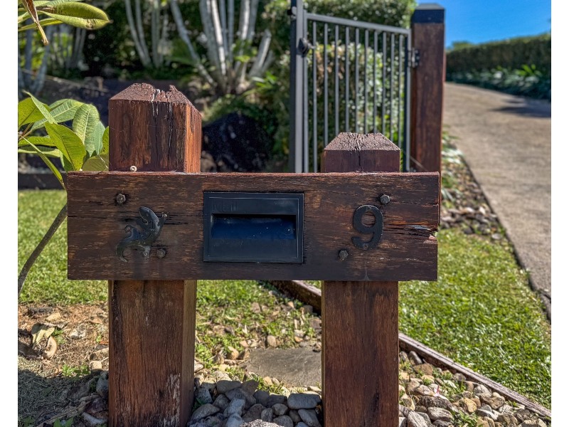 9 Dunkalli Crescent, Wongaling Beach QLD 4852