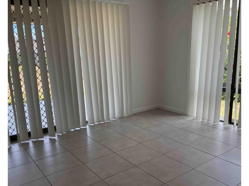 Unit 2/8 Coralli Close, Mission Beach QLD 4852