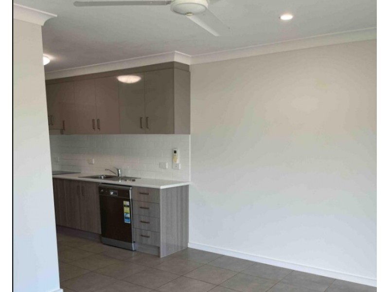 Unit 2/8 Coralli Close, Mission Beach QLD 4852