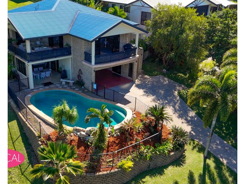 13 Dunkalli Crescent, Wongaling Beach QLD 4852