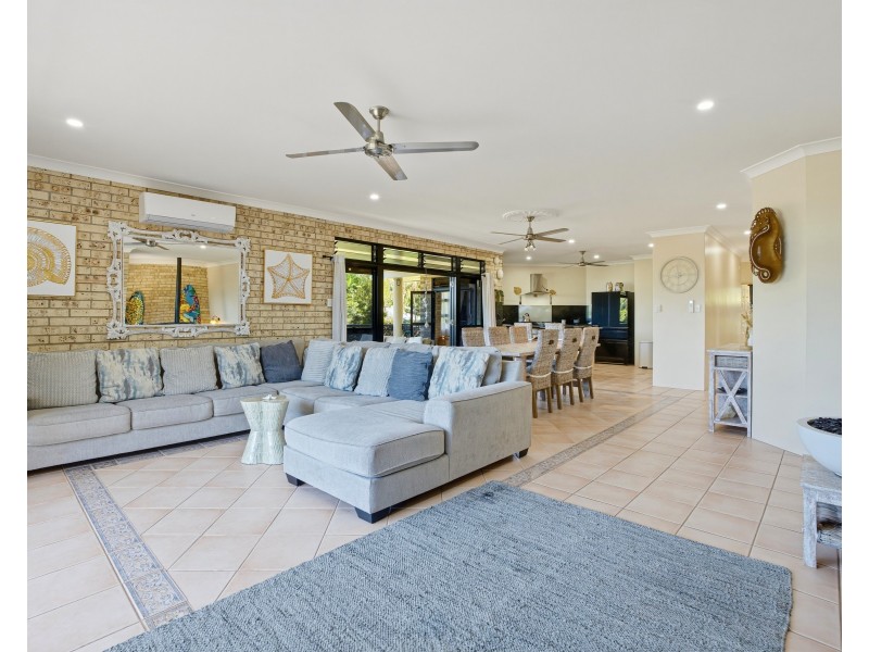 13 Dunkalli Crescent, Wongaling Beach QLD 4852