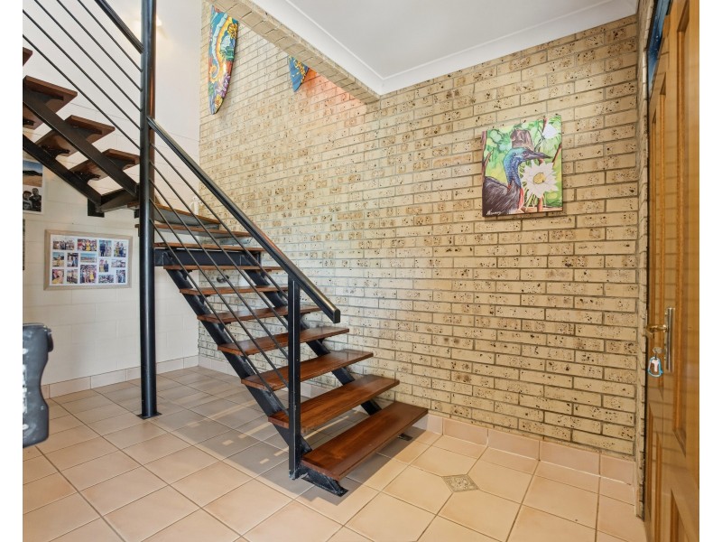 13 Dunkalli Crescent, Wongaling Beach QLD 4852