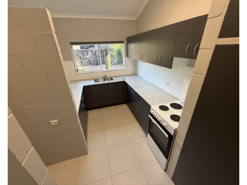 Unit 2/15 Seafarer Street, South Mission Beach QLD 4852