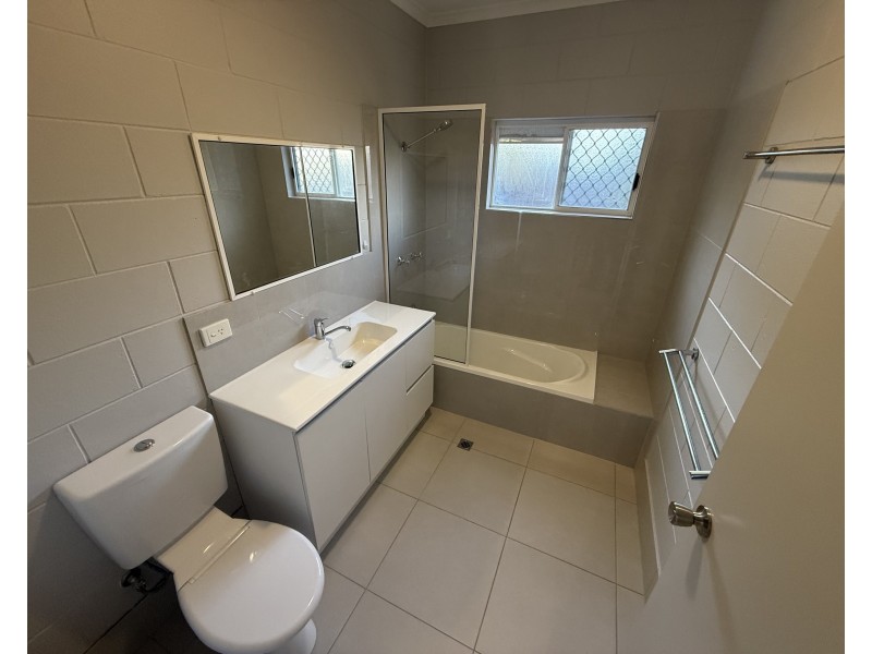 Unit 2/15 Seafarer Street, South Mission Beach QLD 4852