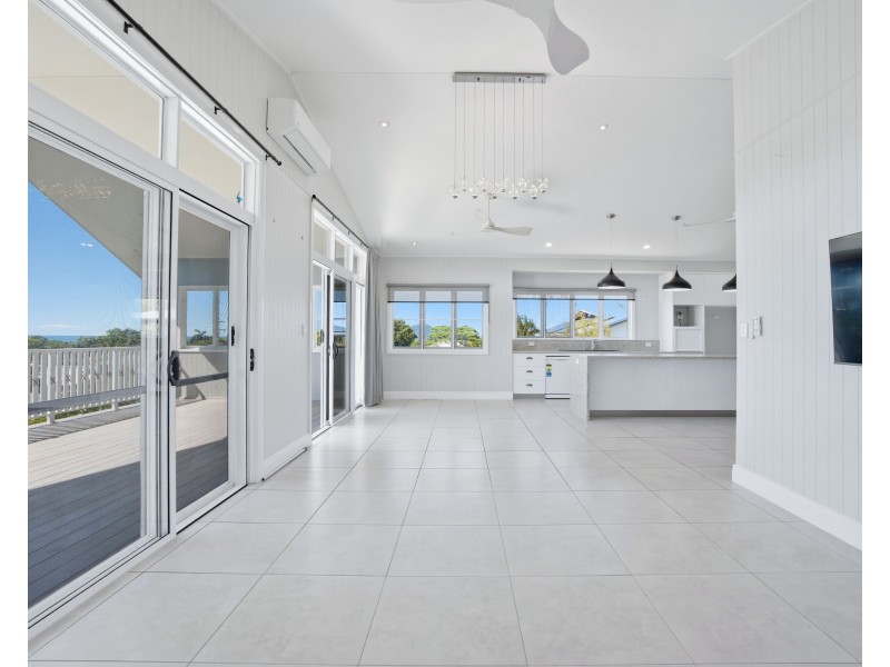 16 Campbell Terrace, South Mission Beach QLD 4852
