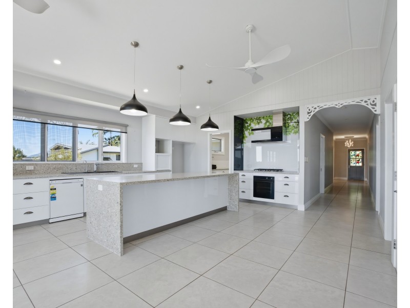 16 Campbell Terrace, South Mission Beach QLD 4852