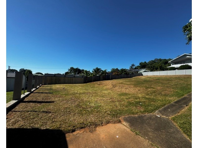 7 Riverside Terrace, South Mission Beach QLD 4852