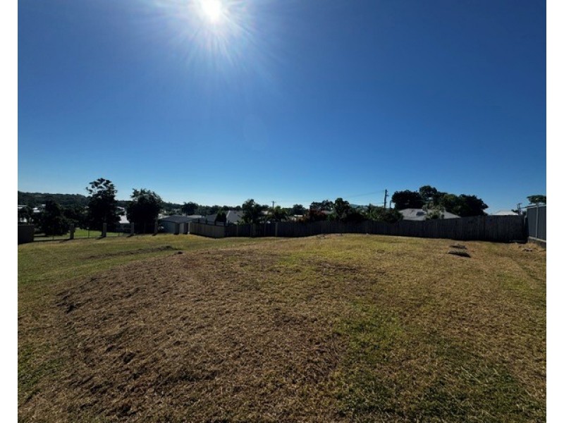 7 Riverside Terrace, South Mission Beach QLD 4852