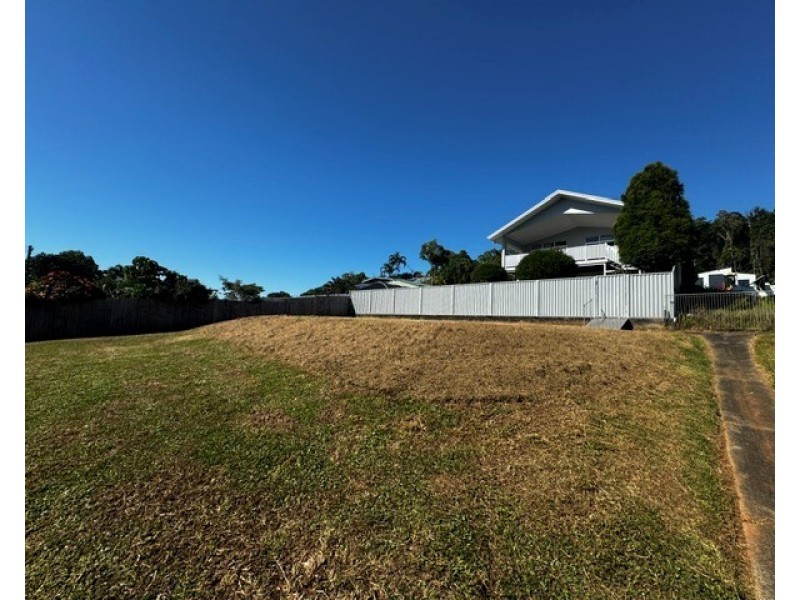 7 Riverside Terrace, South Mission Beach QLD 4852