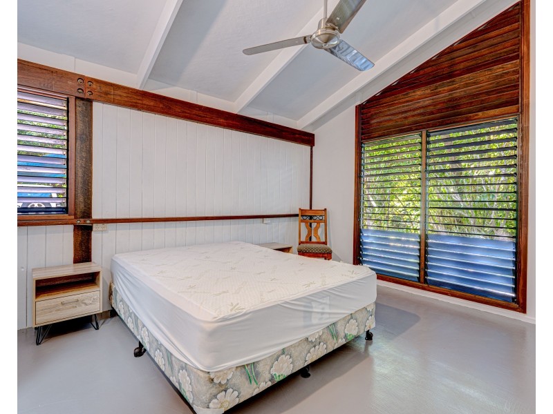 Unit 4/44 Koda St, Wongaling Beach QLD 4852
