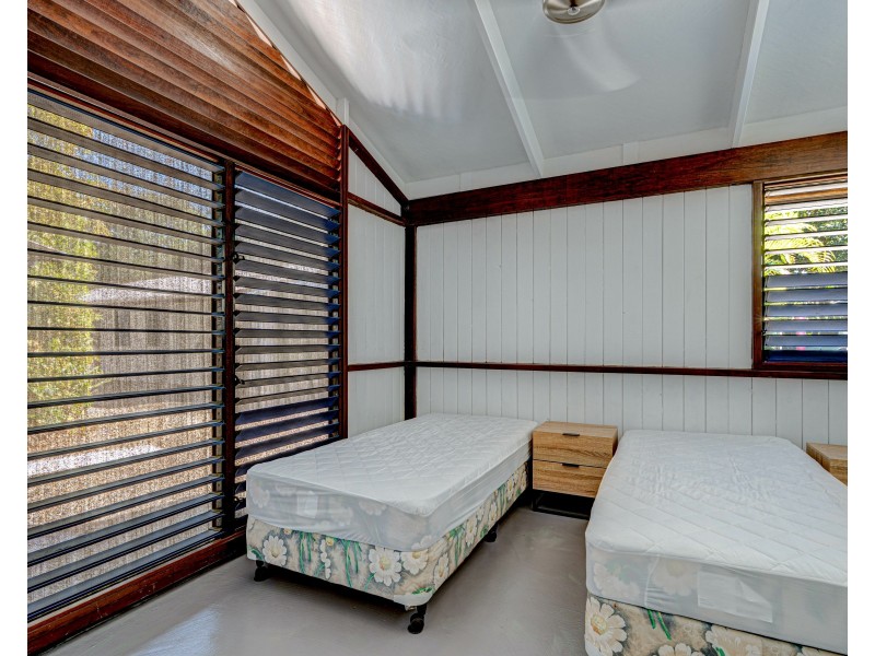 Unit 4/44 Koda St, Wongaling Beach QLD 4852